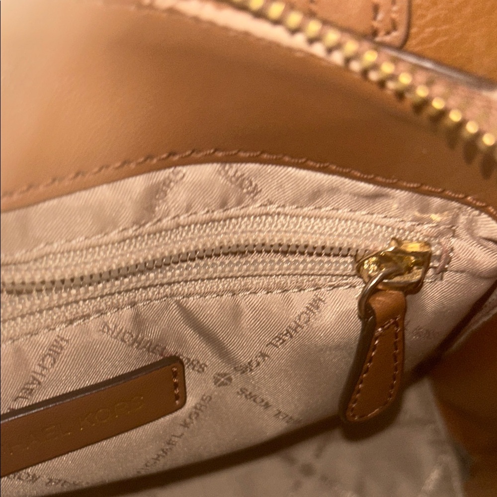 Michael Kors Emilia Small Logo Satchel - Brown Signature - Picture 5 of 6